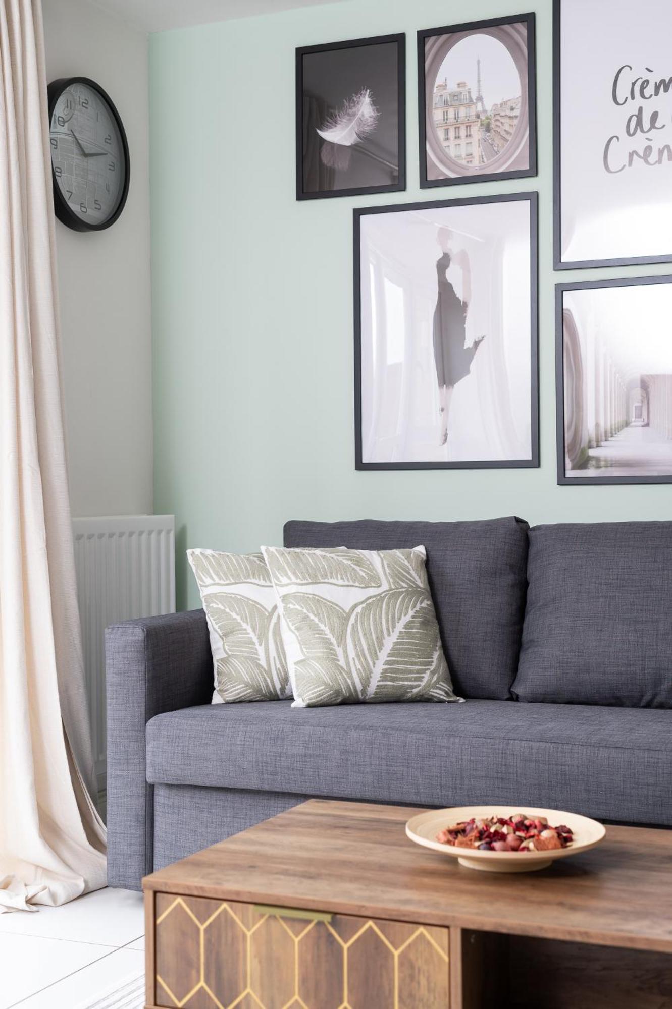 Casa vacanze 4 Bedroom House By Humming Nest Short Lets & Serviced With Free Wifi & Parking *